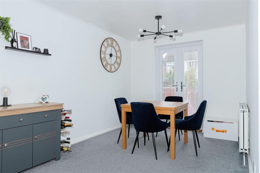 House in Worthing, West Sussex - View 4