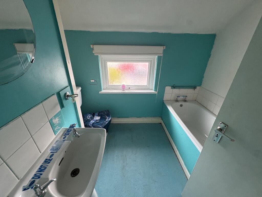 1 Maelog Place, Cardiff CF14 3ED photo 4
