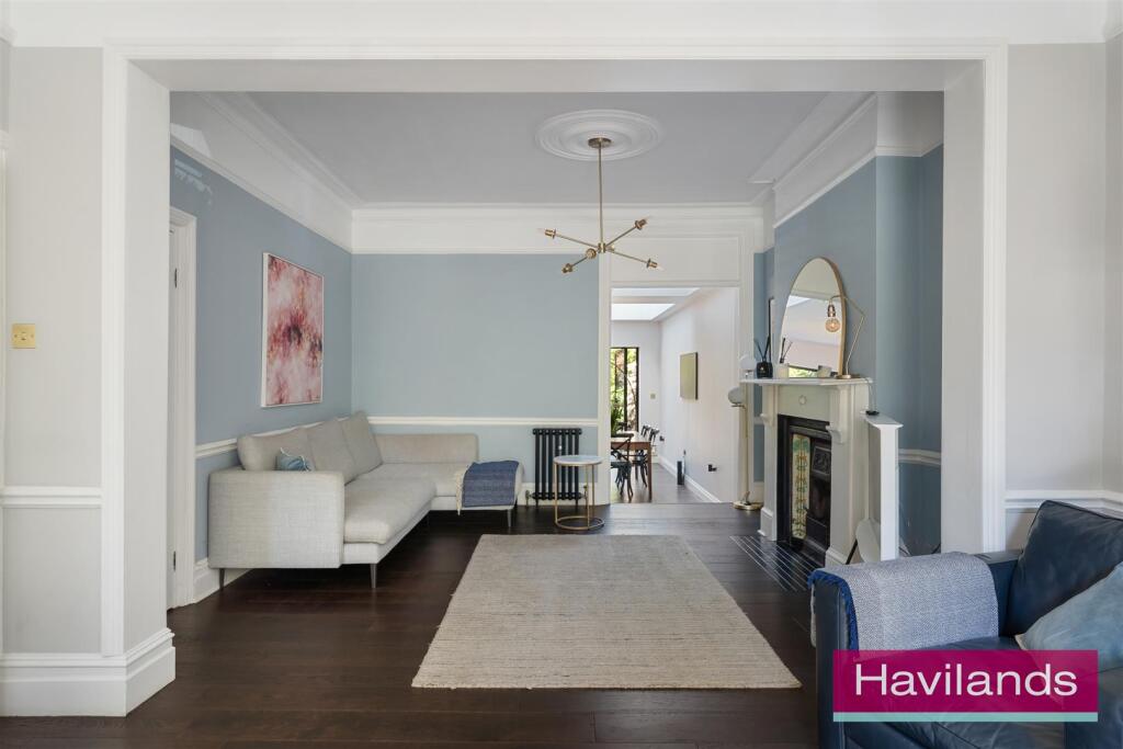 House in London - More