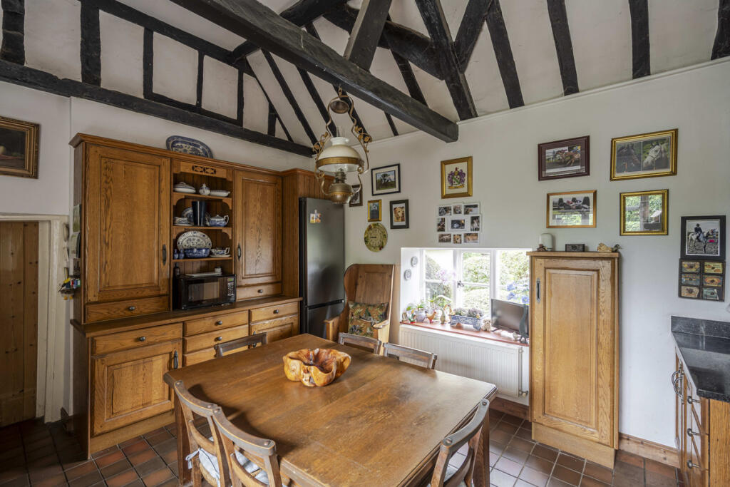 Additional image 9 of Pottersheath Road, Welwyn, AL6