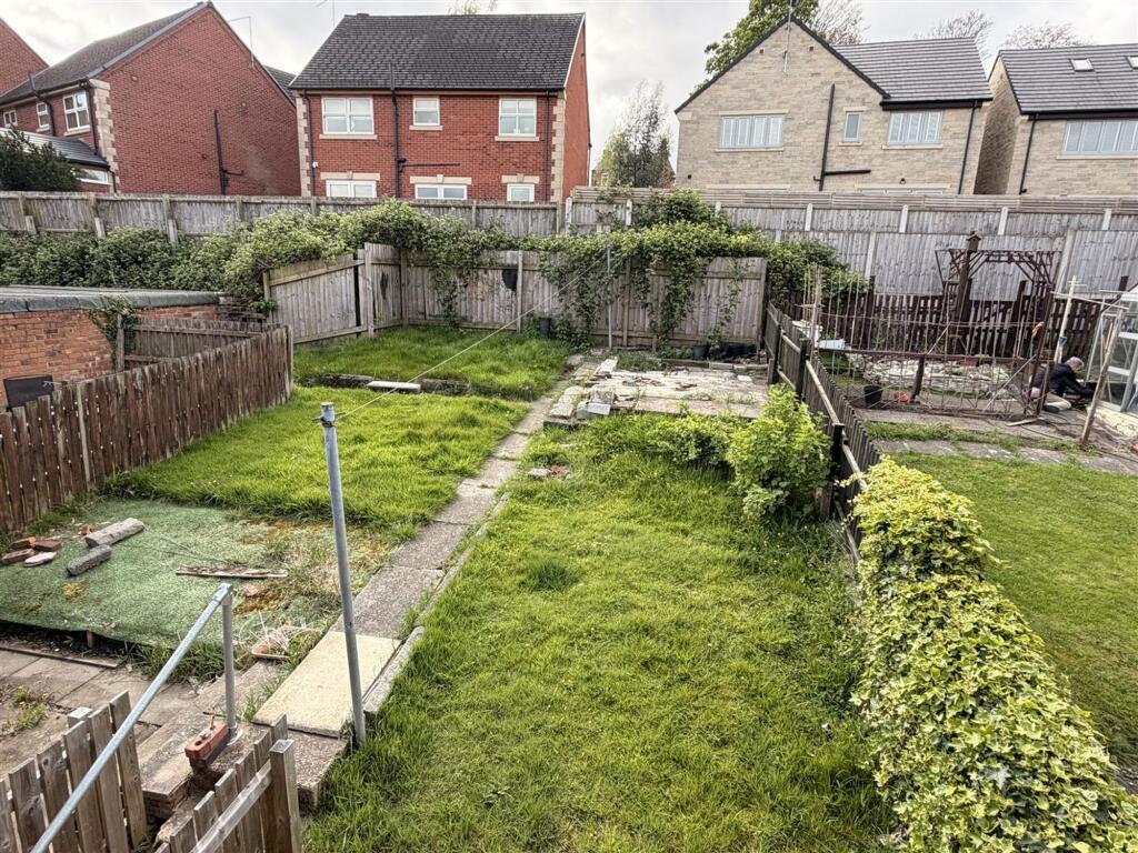 Starthe Bank, Heanor, DE75 photo 5