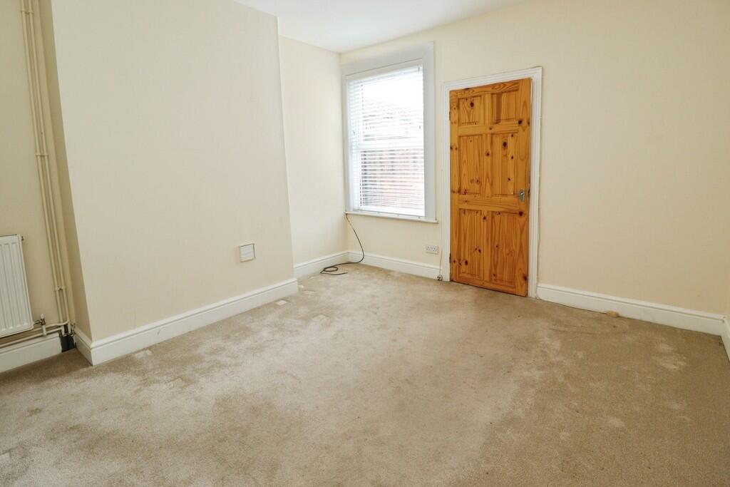 House in Lincoln, Lincolnshire - View 5