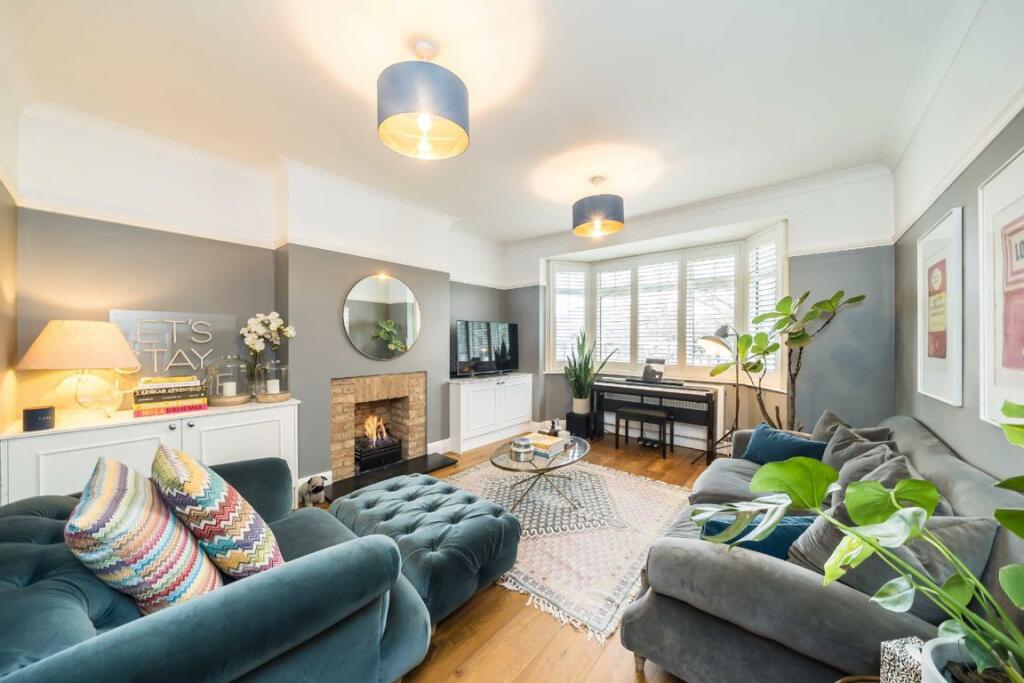 Main image of property: Gracefield Gardens, Streatham