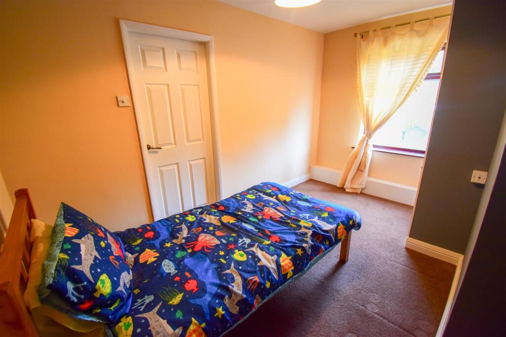 House in Amber Valley, Belper - More