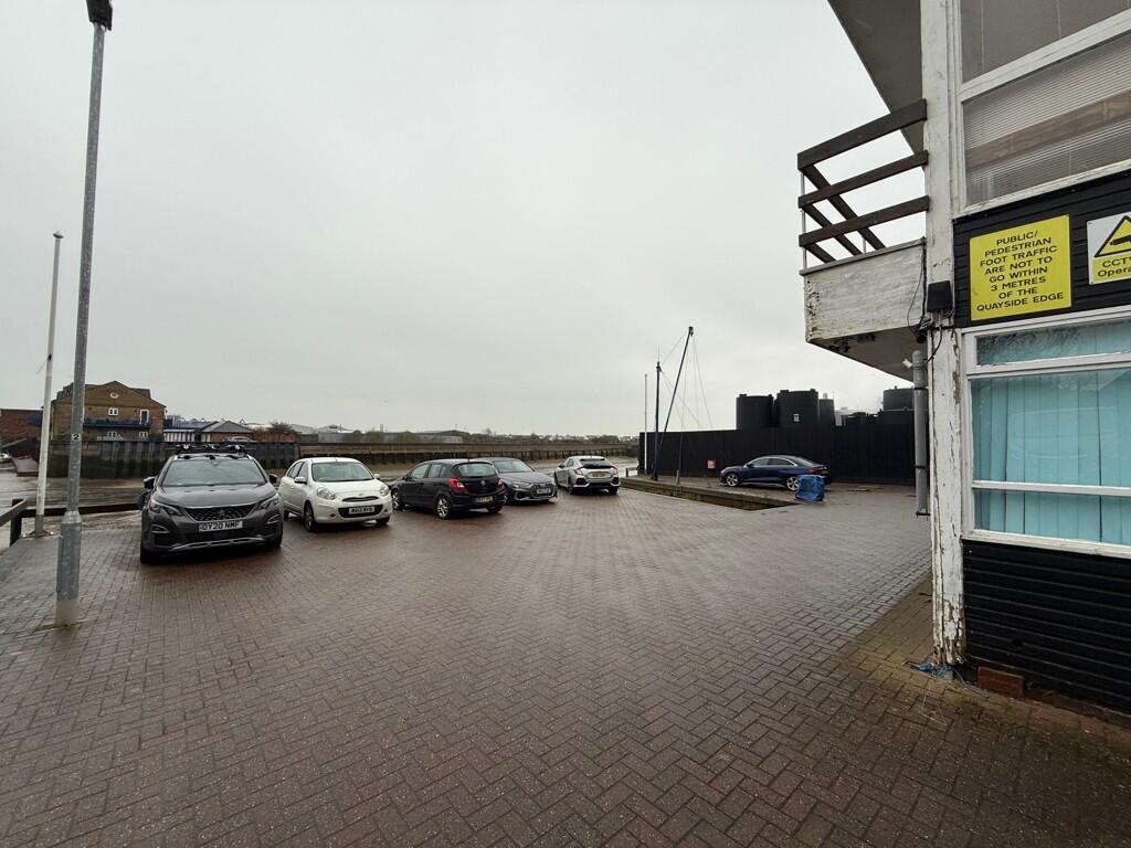 Bath Place Wharf, Downs Road, Maldon, Essex, CM9 - View 2