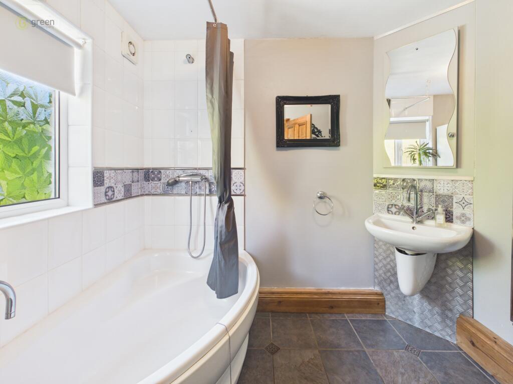 Upper Holland Road, Sutton Coldfield, B72 photo 5