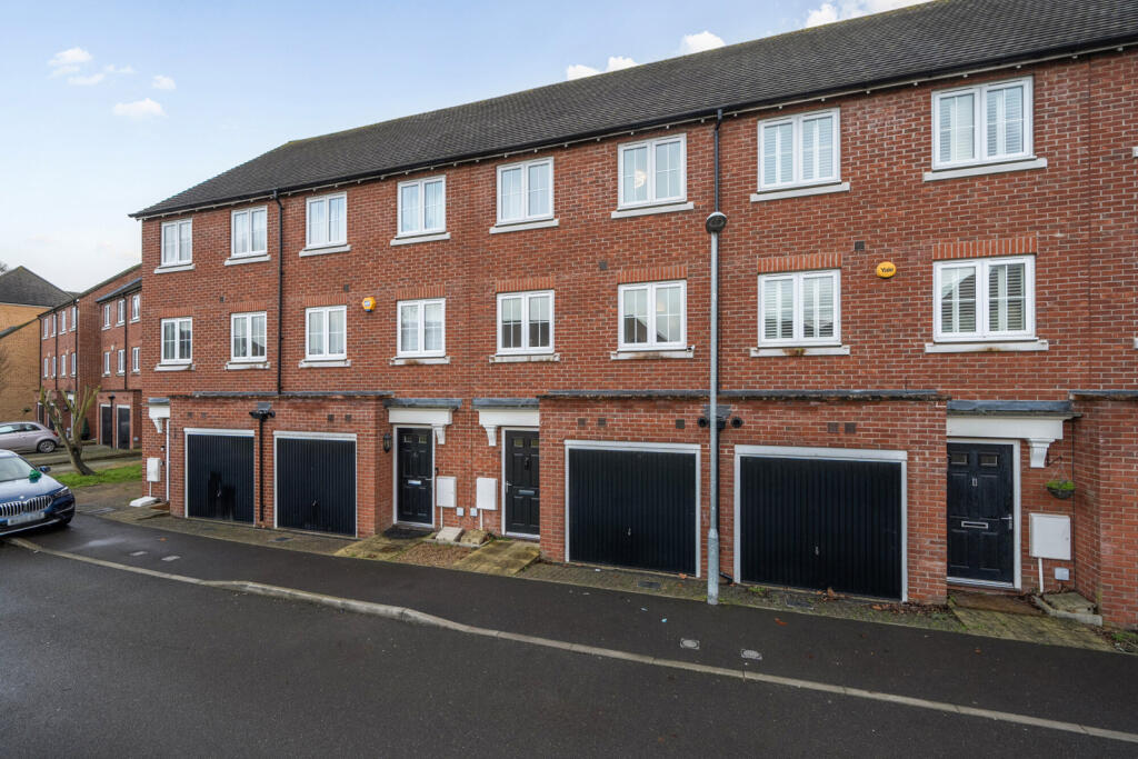 Main image of property: Ravens Dene, Chislehurst