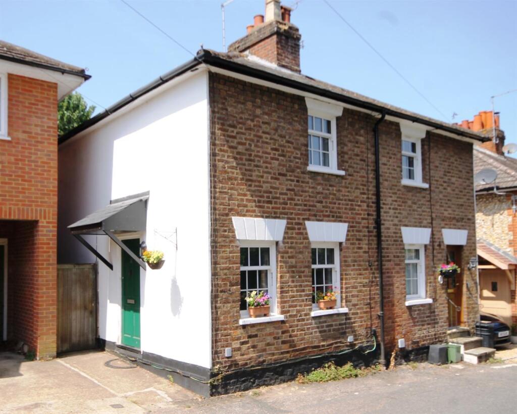 Main image of property: EAST STREET, GREAT BOOKHAM, KT23