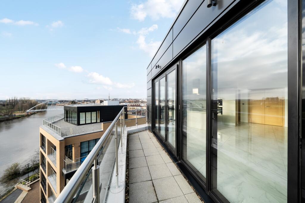 Apartment in Nottingham, Yacht Club Place, Sneinton - View 3