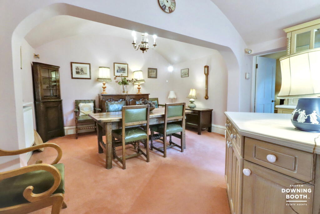 Apartment in Walsall - More