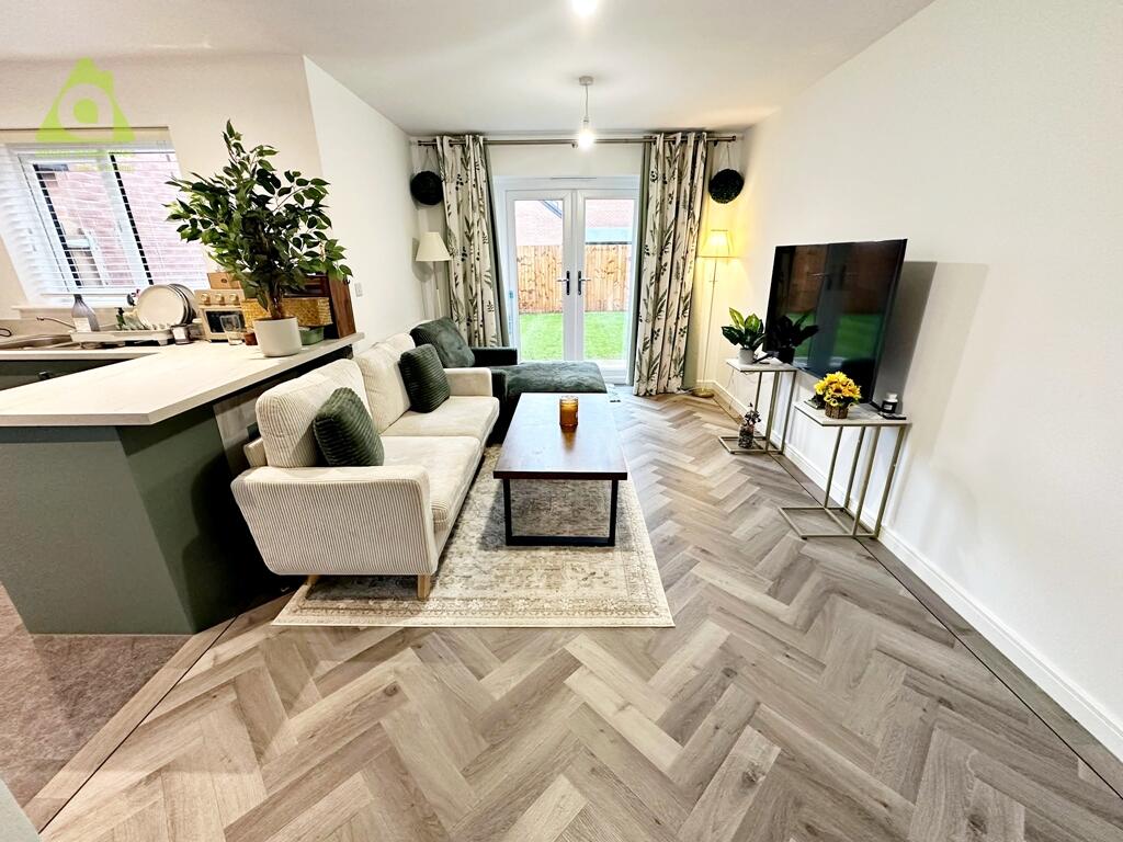 Landhey Drive, Westhoughton, BL5 3FY photo 4