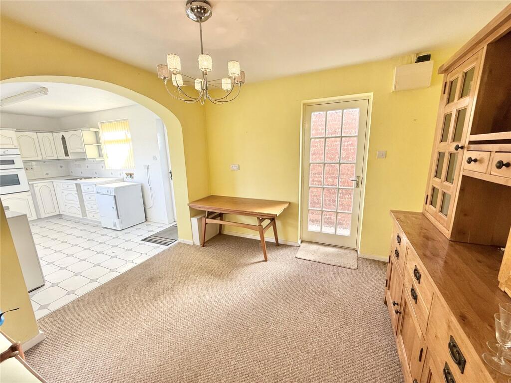 Grange Way, Pawlett, Bridgwater, Somerset, TA6 photo 4