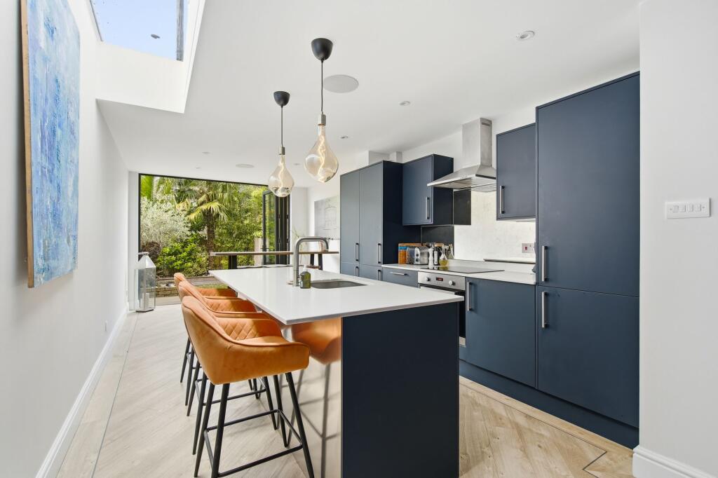 Main image of property: Sunbury Road, Eton