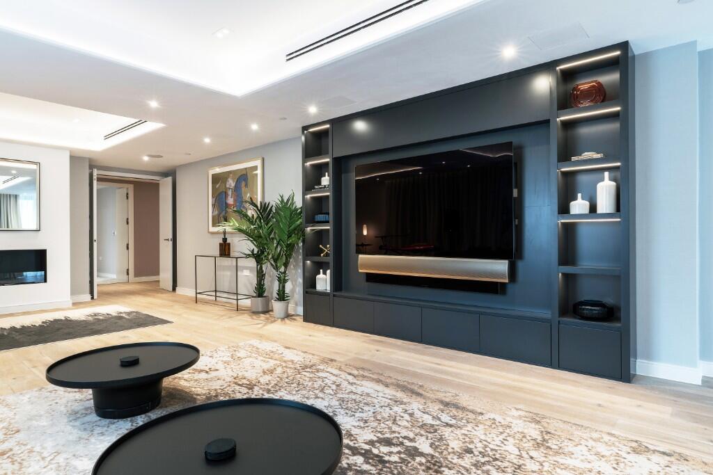 Main image of property: 1401 New Kings Head Yard, Manchester, Greater Manchester, M3