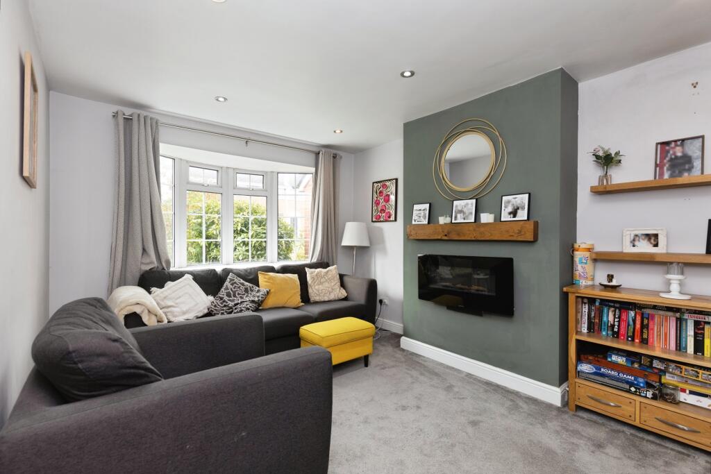 House in Gloucester, Gloucestershire - View 3