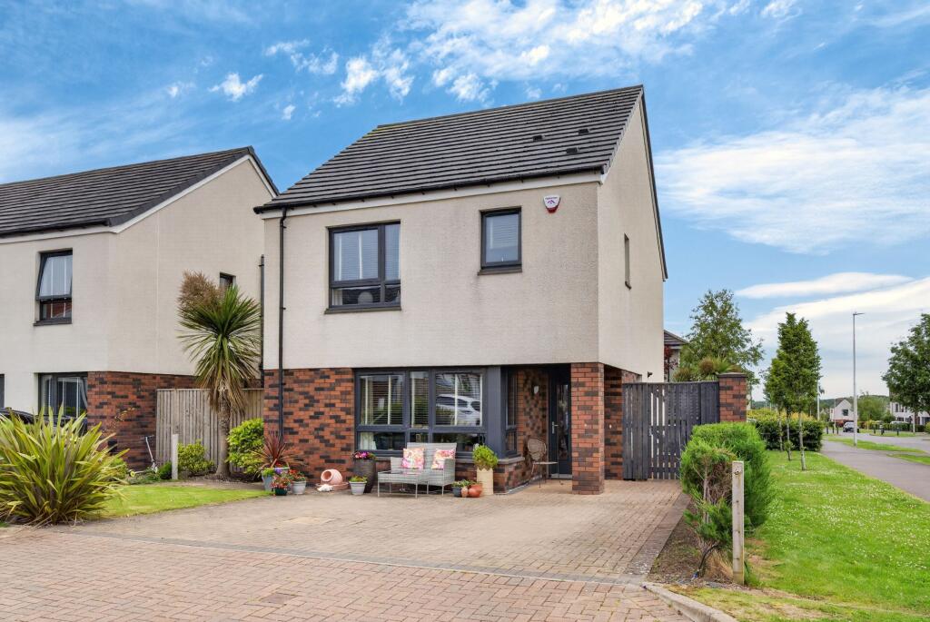 Main image of property: 2 Bute Way, Ayr, KA7 4BF