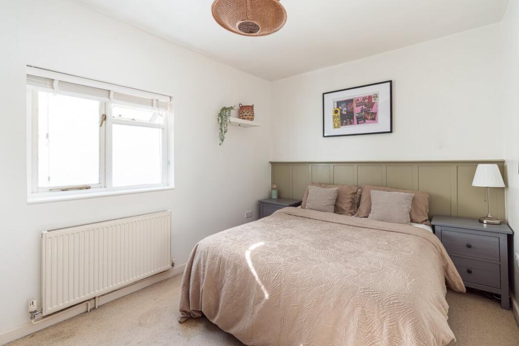 Western Road, Hove - View 6