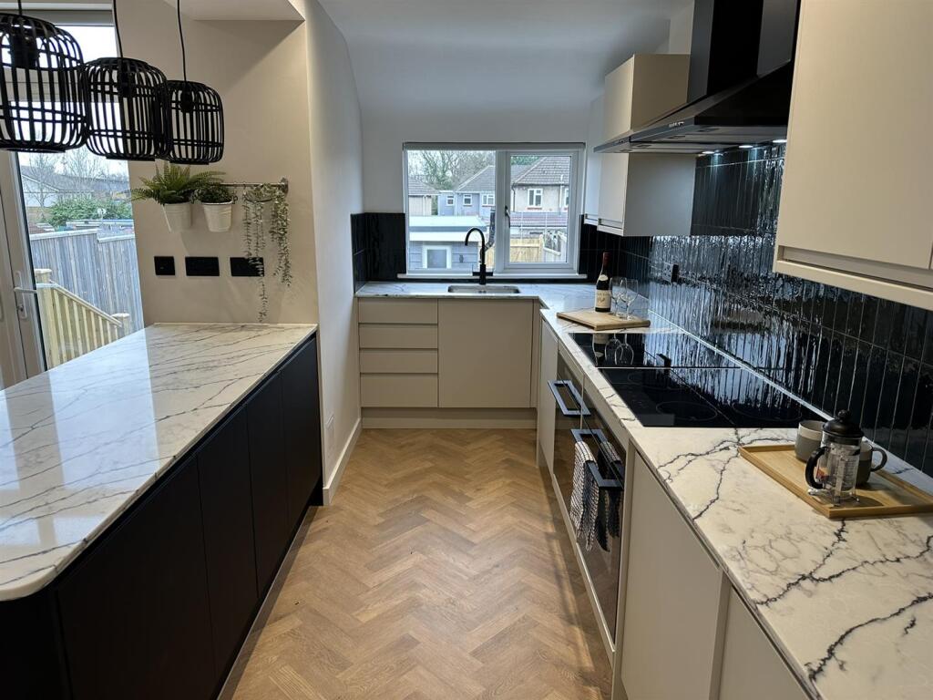 1 bedroom house share for rent