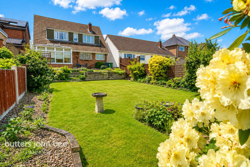 House in Cannock Chase, Pye Green, Hednesford - View 3
