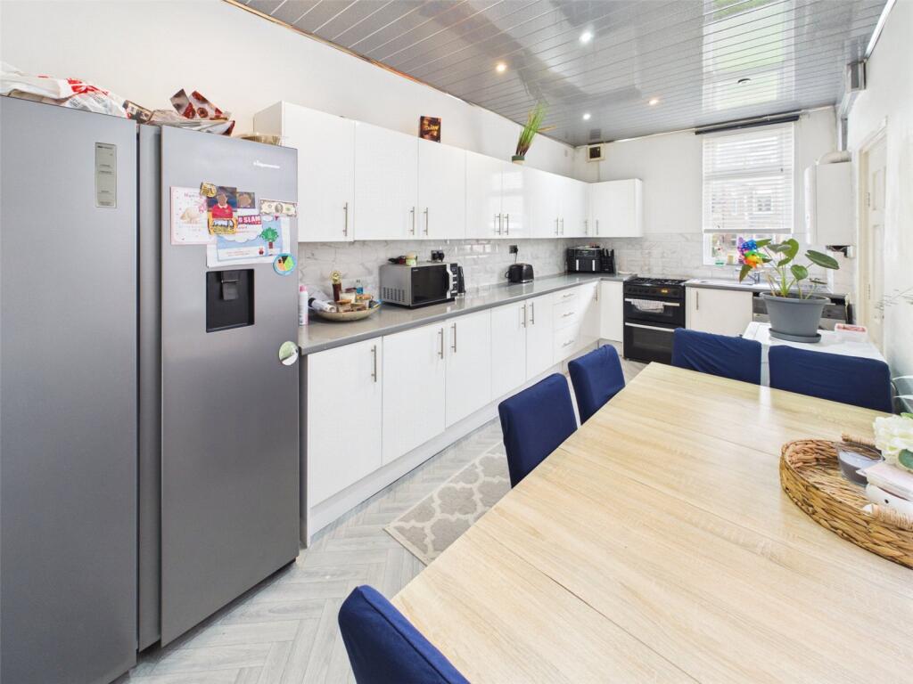 House in Manchester, Greater Manchester - More