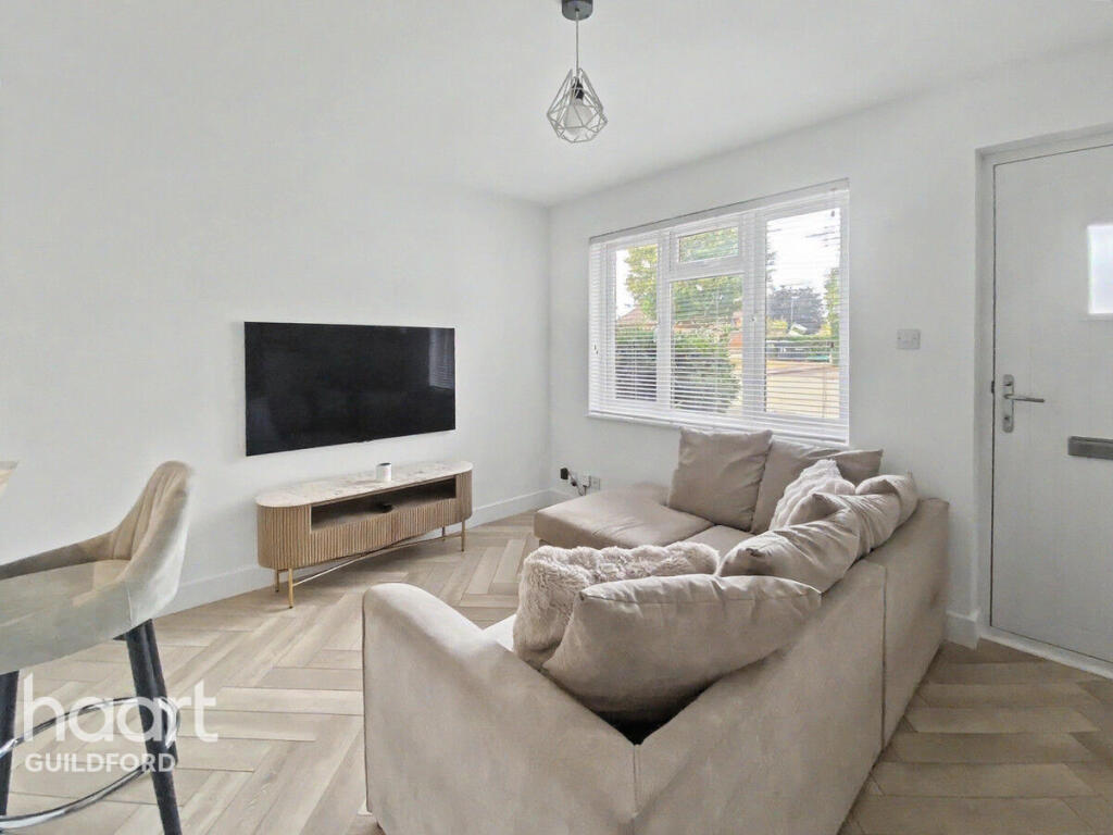Apartment in Guildford - View 3