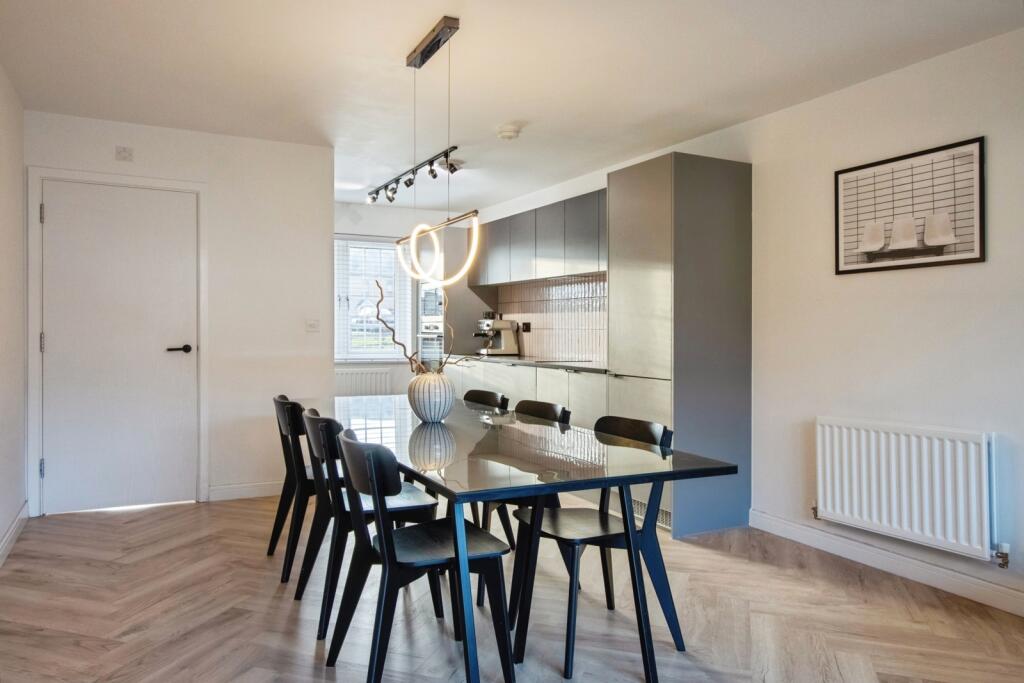 Heath View, Wakefield, West Yorkshire, WF1 photo 3
