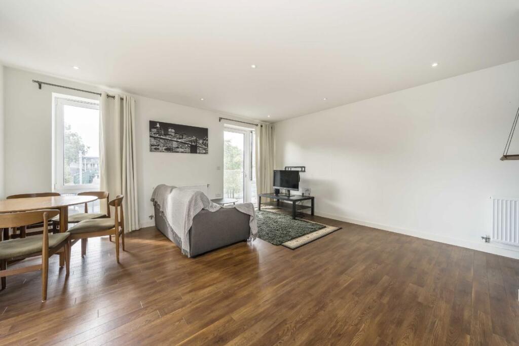 Apartment in Harrow - View 5