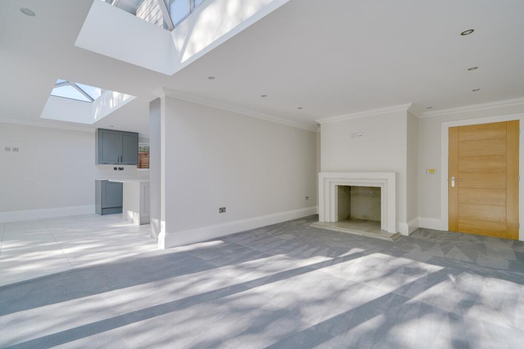 House in Stevenage - View 3