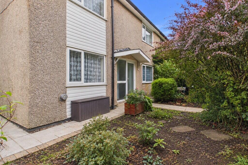 3-bed terraced on 13 Hall Park, Burneside, LA9 6QF, £195,000