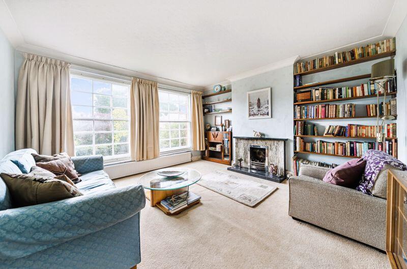 House in Folkestone, Morehall - View 4