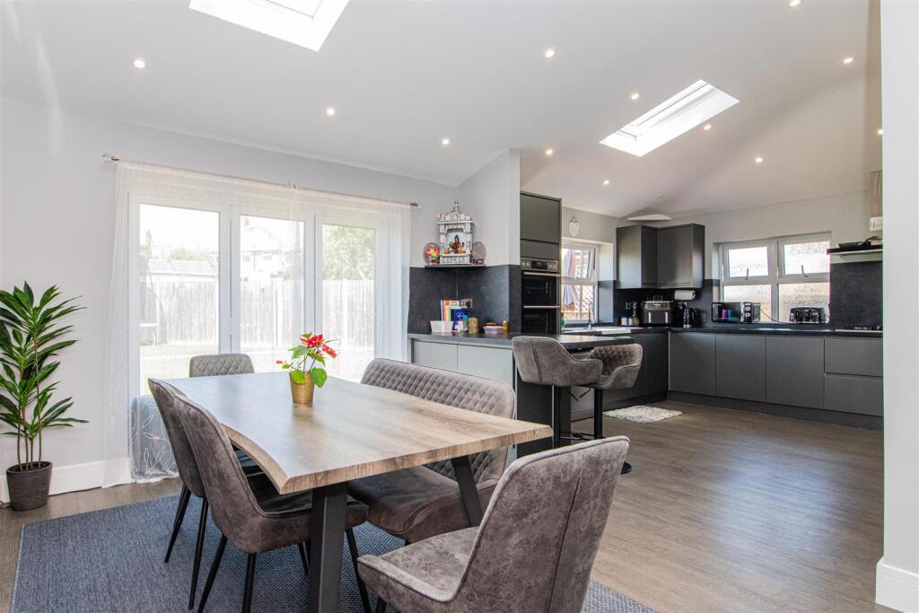 House in Wellingborough, Wendel View - View 2