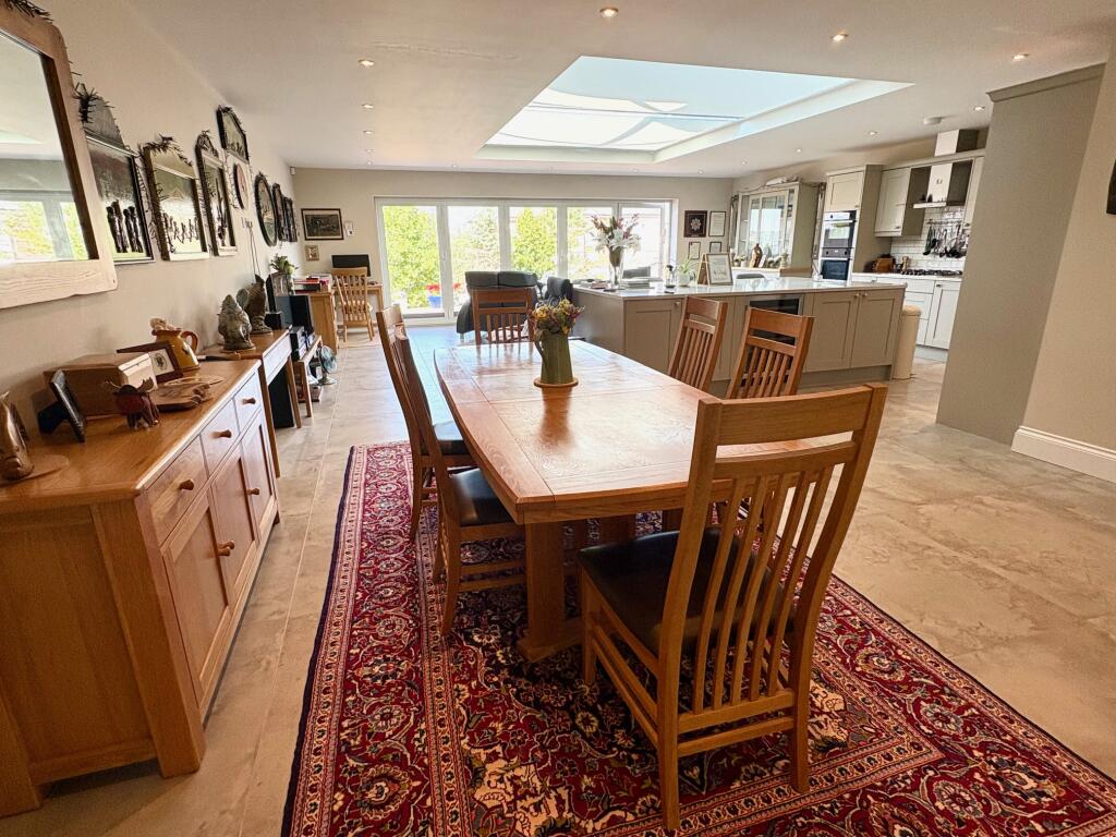 House in Derbyshire Dales, Ashbourne - View 2