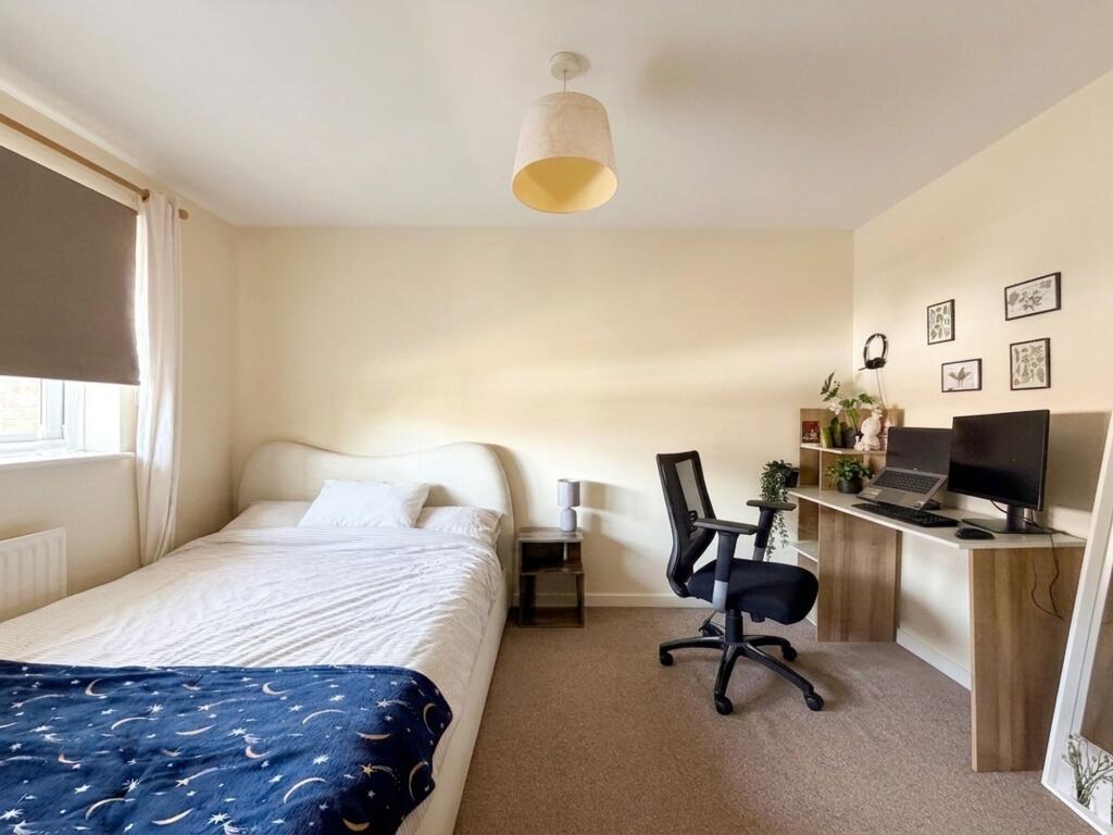 House in Bristol - More