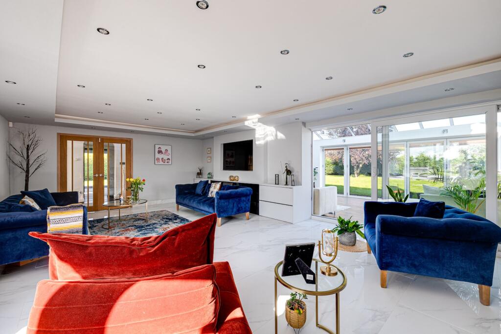 Aldford Road, Huntington, CH3 - View 3