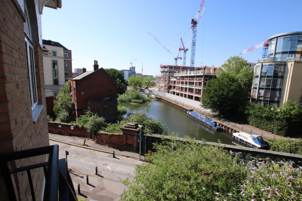 Main image of property: Blakes Quay, Gas Works Road, Reading, RG1
