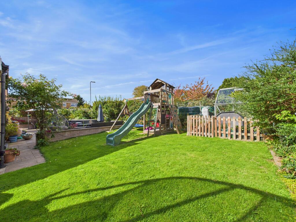 Leys Road, Pattishall, NN12 - View 2