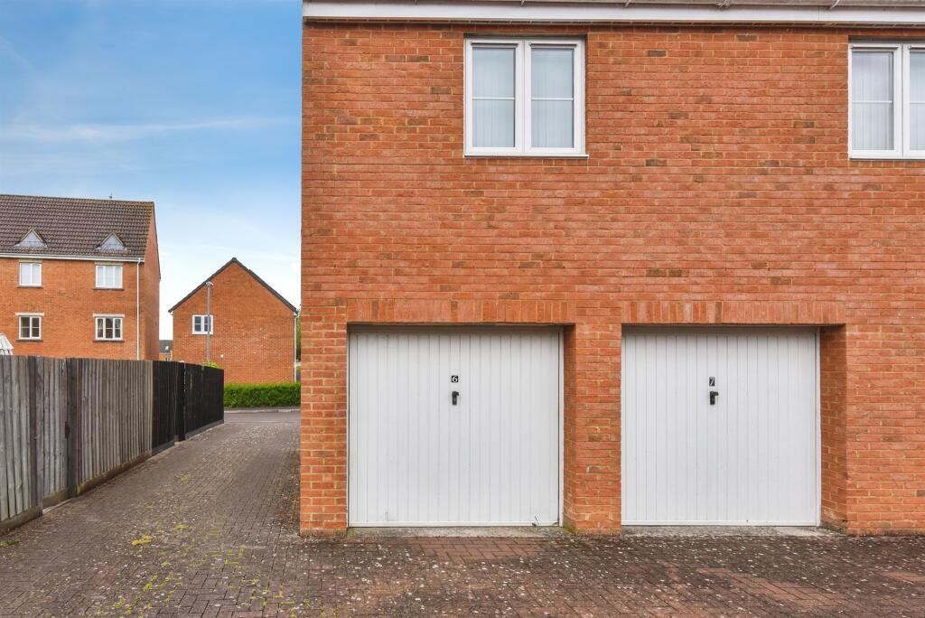 House in Westbury, Wiltshire - View 6
