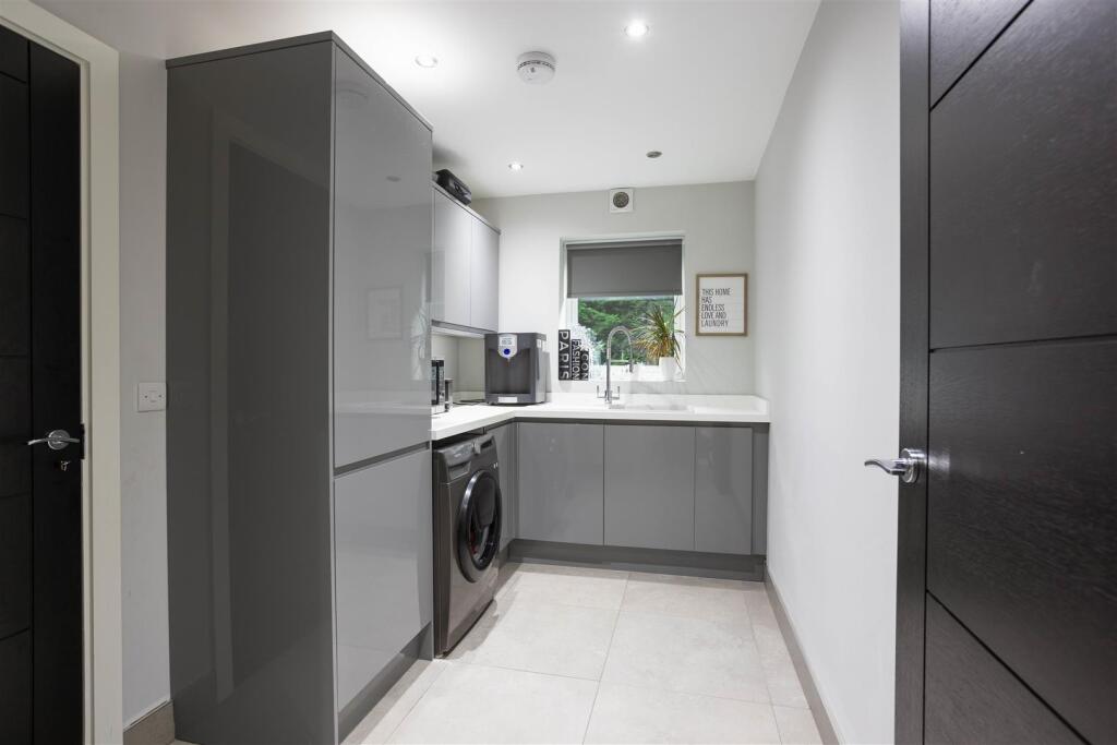 Additional image 3 of Mason House, Drighlington