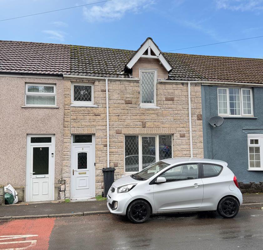 Main image of property: 3 Pant Yr Heol, Neath, Neath Port Talbot, SA11 2HN