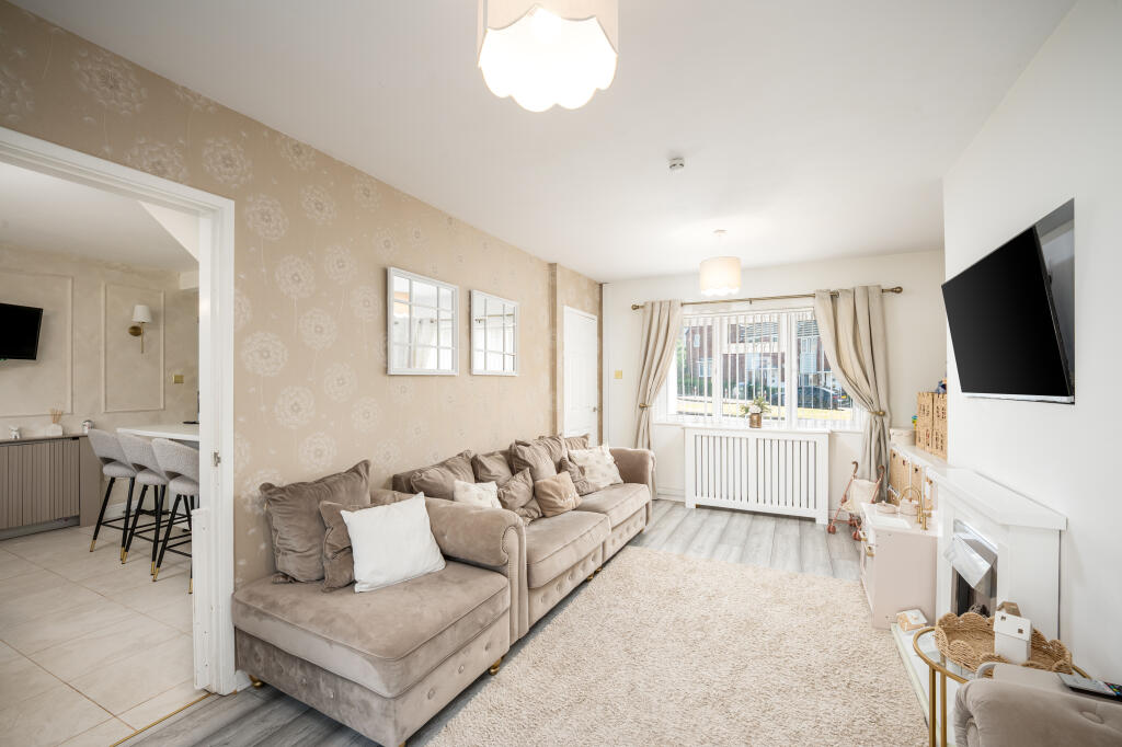 House in Sandwell, West Midlands - View 5