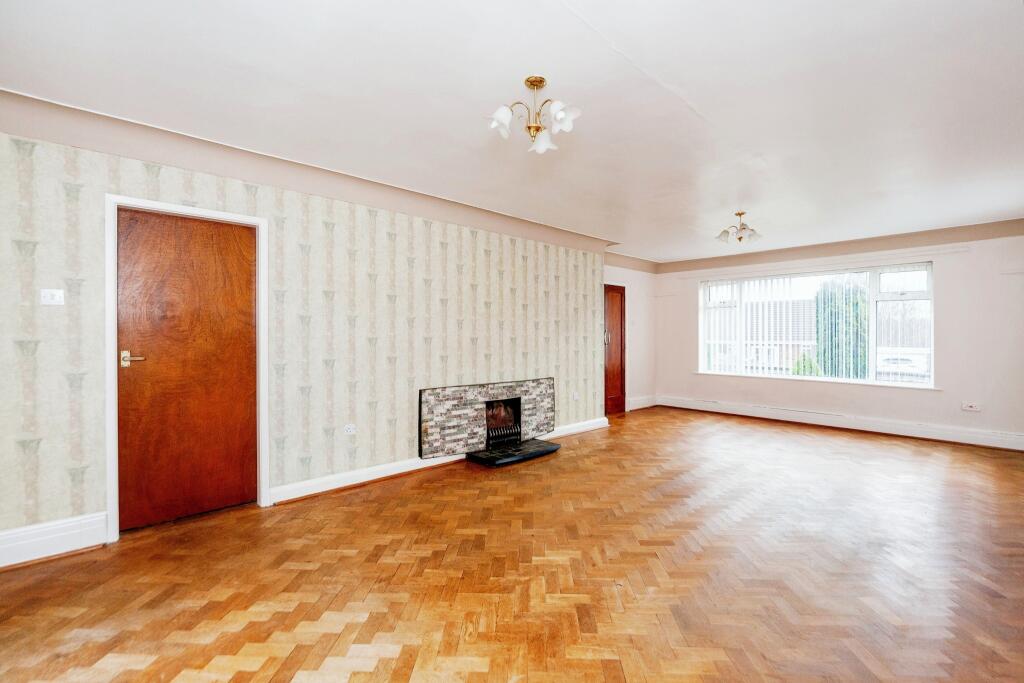 Hawarden Road, Caergwrle, Flintshire, LL12 photo 4