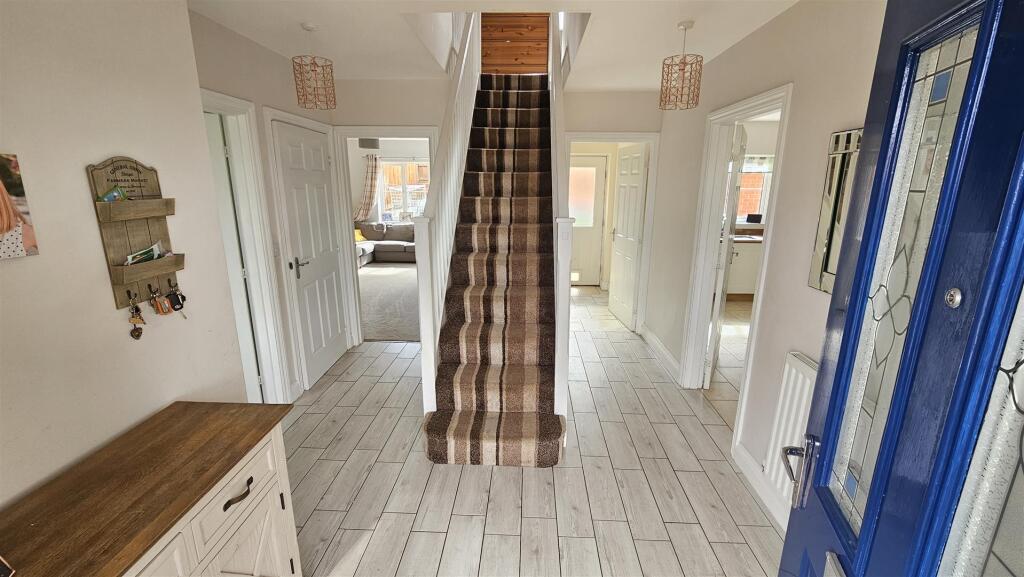 House in Rushcliffe, Romans Quarter, Bingham - View 5