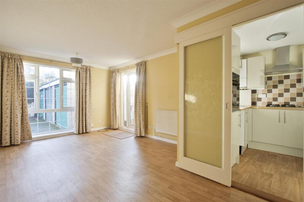 Apartment in Sheffield - More