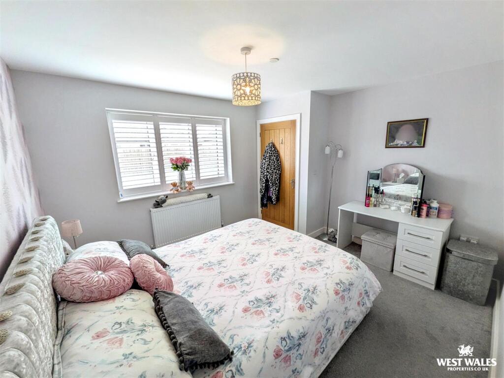 House in Swansea - More