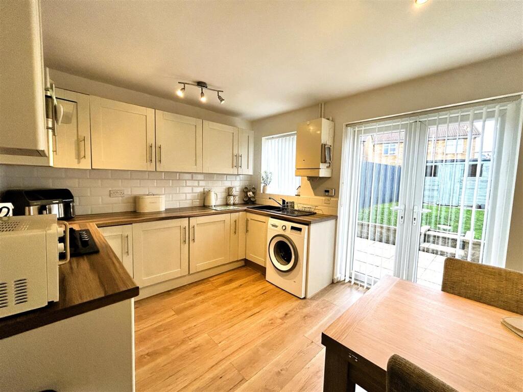 Minster Way, Swanwick, Alfreton photo 4