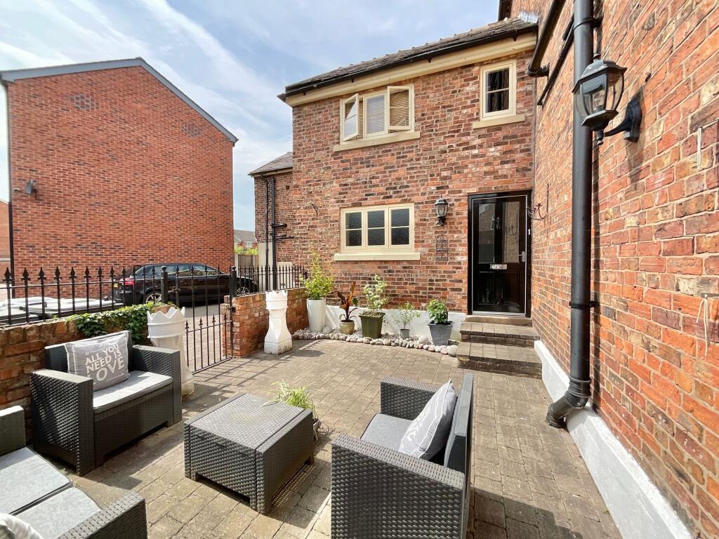 Apartment in Nantwich, Cheshire East