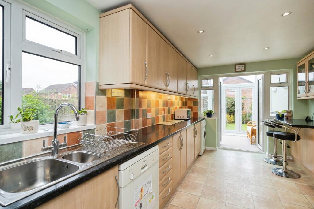 Great Oak, Hurst Green, Etchingham, East Sussex, TN19 photo 4