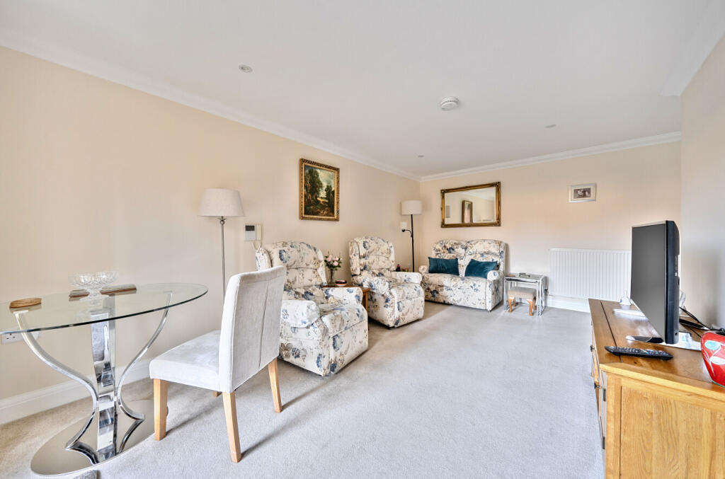 Duttons Road, Romsey, Hampshire, SO51 photo 3