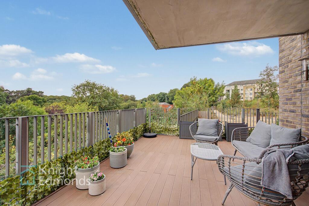 Apartment in Maidstone, Kent - View 5