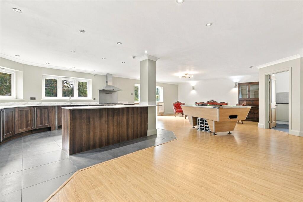 House in Southend-on-Sea, Essex - View 5